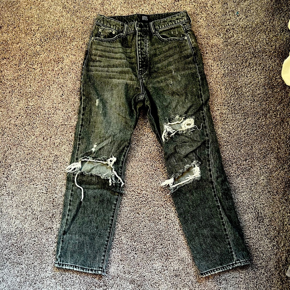 Grey ripped boyfriend jeans Urban Outfitters BDG 27